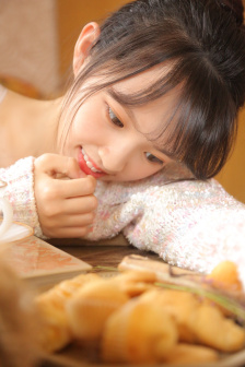乌克兰美女内衣写真
